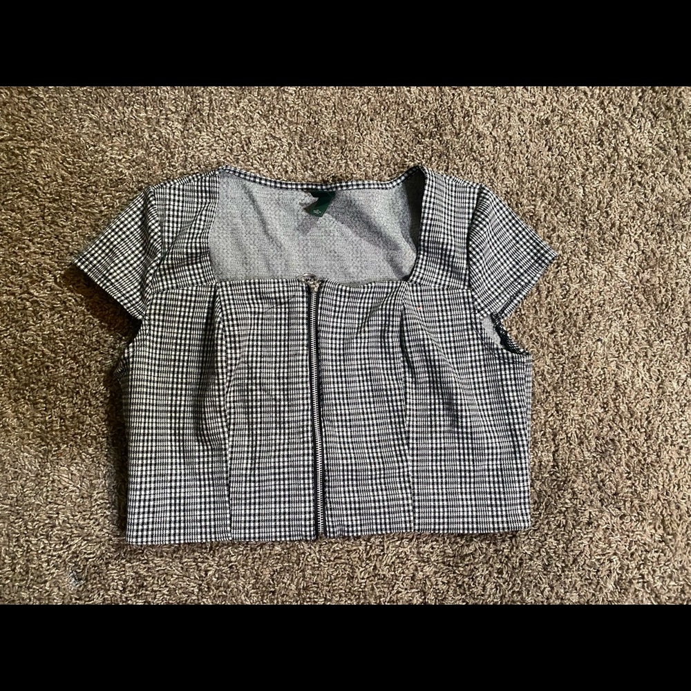 WILD FABLE CHECKERED ZIP-UP TOP